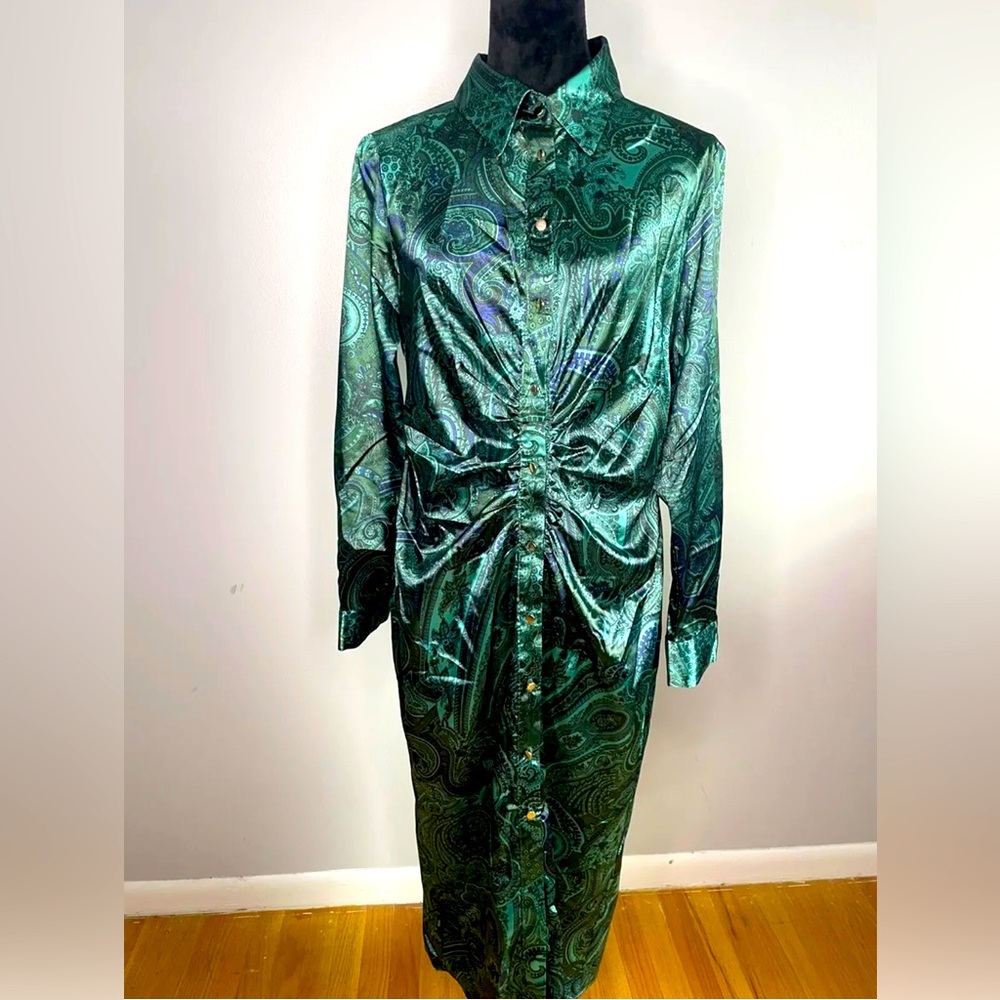 ZARA NWT SS21 WOMAN PRINTED SHIRT DRESS Color “Bottle Green” Size Large